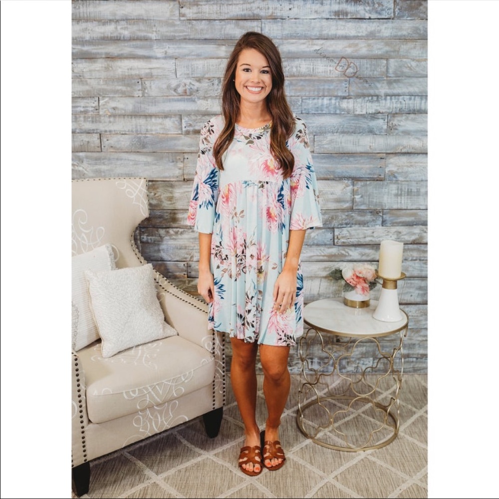 3/4 sleeve Floral dress